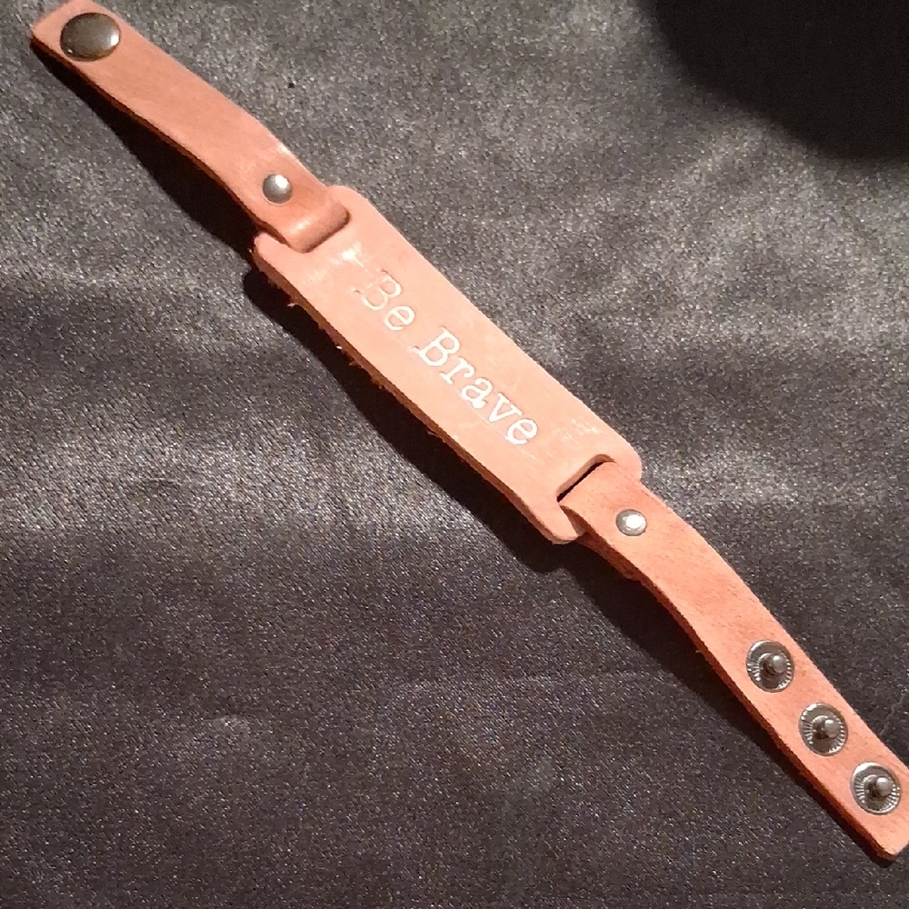 Brown Genuine Leather 'Be Brave' Insperational Bracelet Adjustable 7,8,9